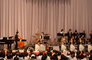 第245回紫紺クラブ例会おおもりジャズ