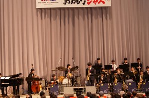 第245回紫紺クラブ例会おおもりジャズ