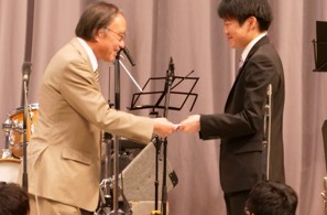 第245回紫紺クラブ例会おおもりジャズ